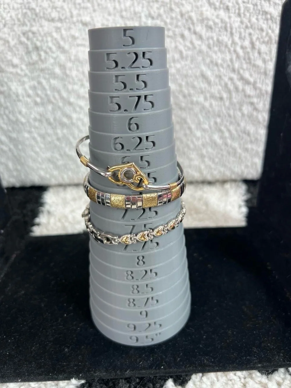 Dainty mixed metal heart bangle bracelet stack  Gold and silver tones